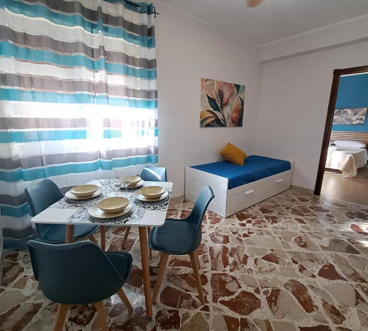 Apartament Skyline Palermo 0*,